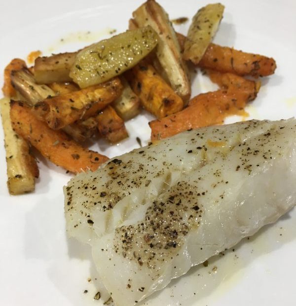 Buzymum - Cod with roasted veg chips ready to serve