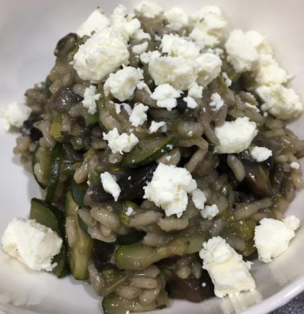 Buzymum - Mushroom and courgette risotto topped with feta