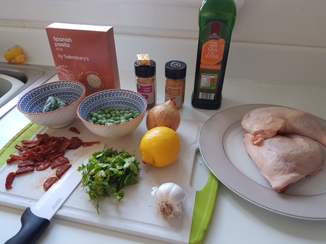Buzymum - Paella ingredients ready to start