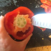 Buzymum - Removing centre of pepper