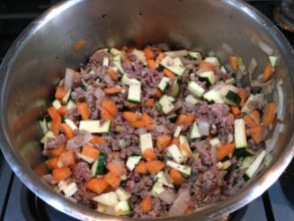 Buzymum - All dry ingredients added to the mince